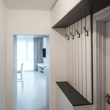Aria 3 Apartment *