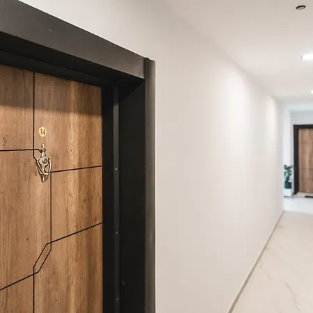 Aria 3 Apartment *